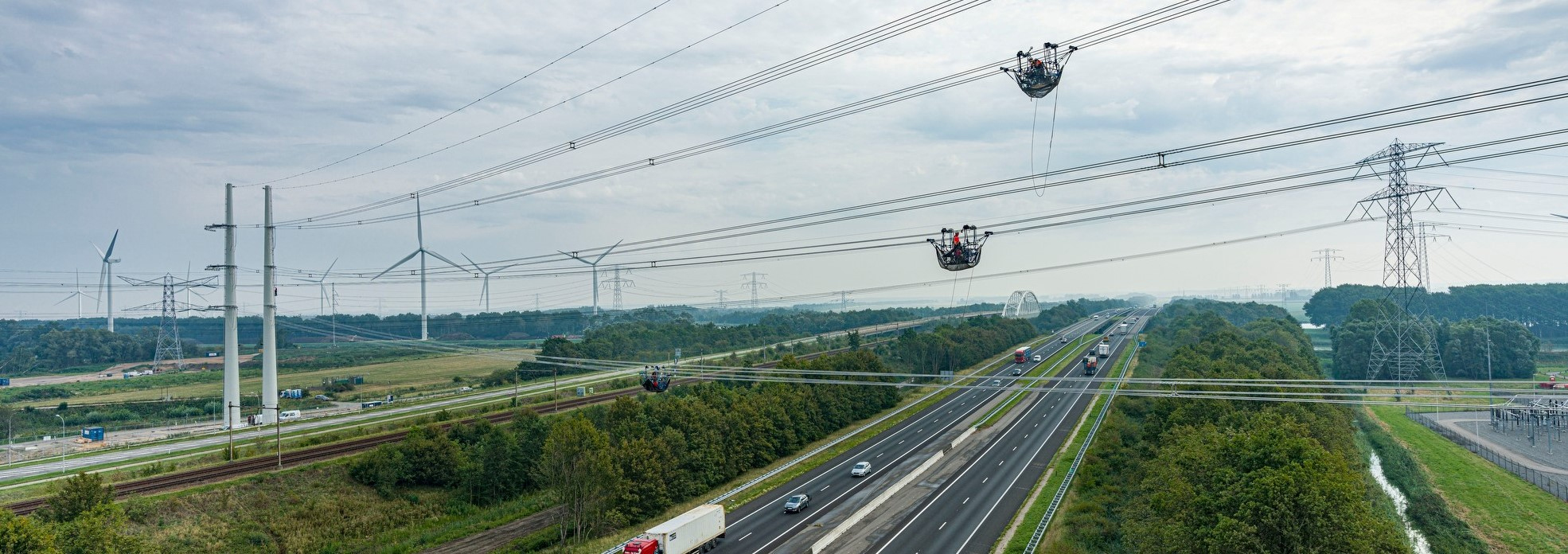 Read more about the article Zuid West 380 KV West